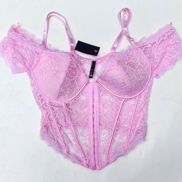 body rage Tops - Body Rage Pink Top
